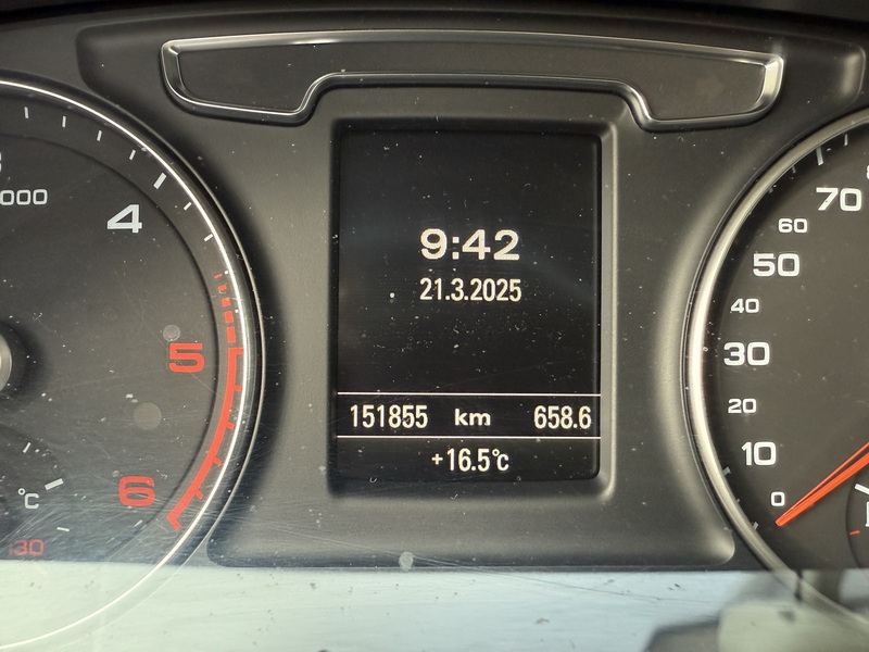 AUDI Q3 - QUATTRO/S-TRONIC